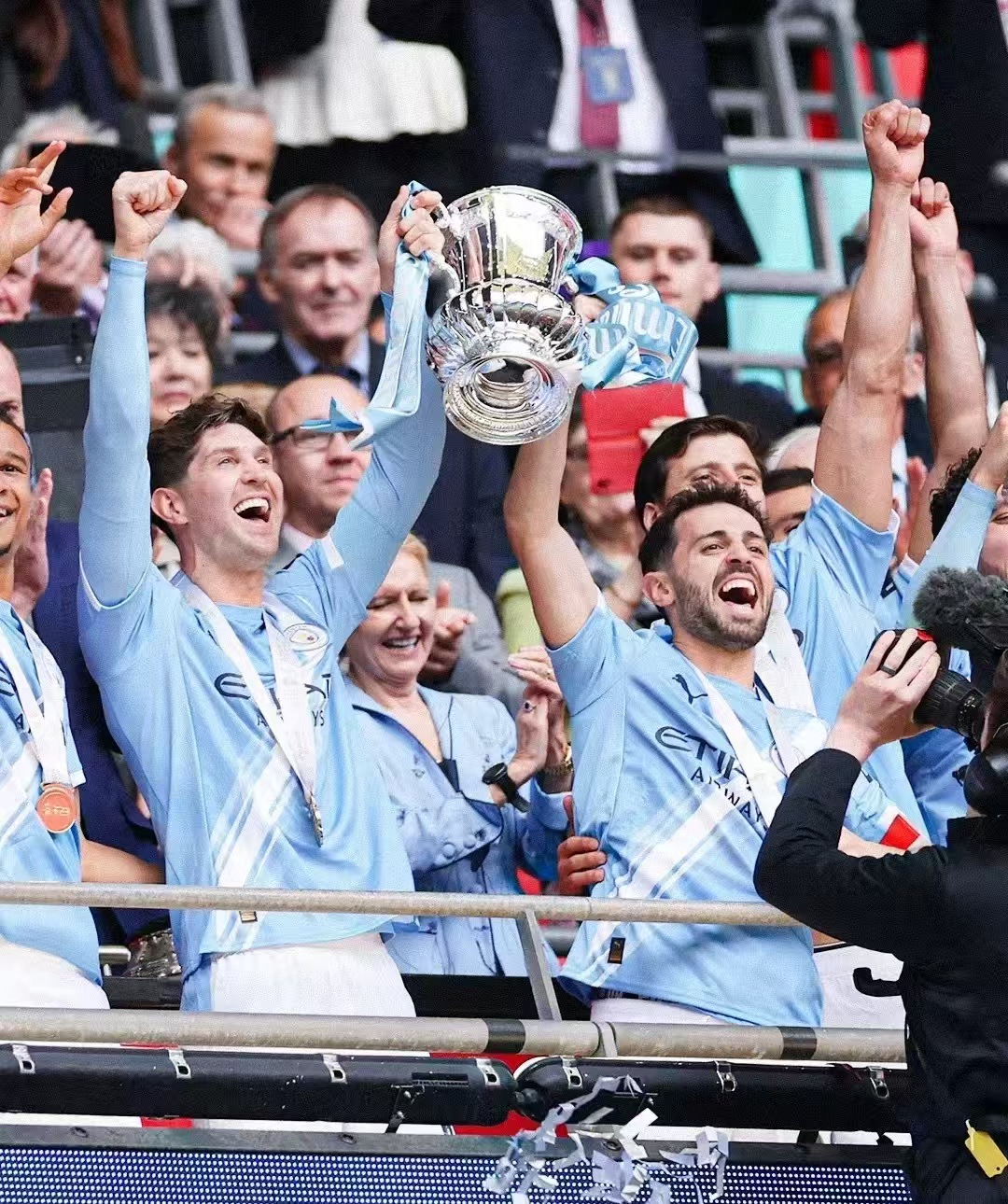 En FA Cup, to trøjer, et gribende farvel til en æra